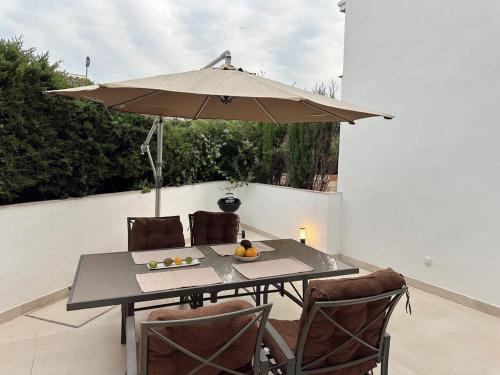 Marbella Hideaway BBQ, POOL & Best walking distance Beaches photo 19