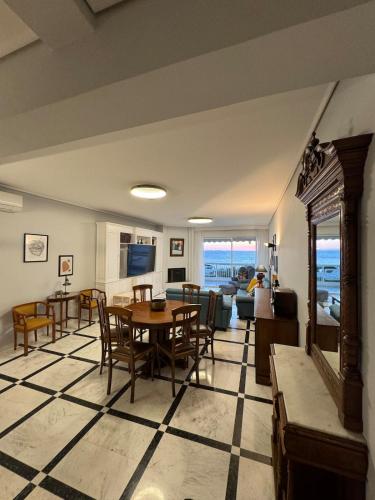 Flat With Incredible Sea View