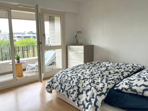 Sur Erdre chambre et salle de bain