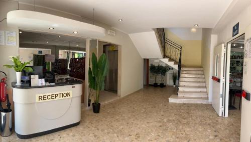 Vstupní hala nebo recepce v ubytování Hotel Ines