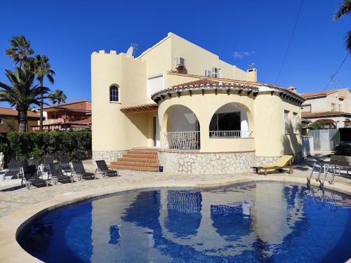 Villa Eva with private swimming-pool!