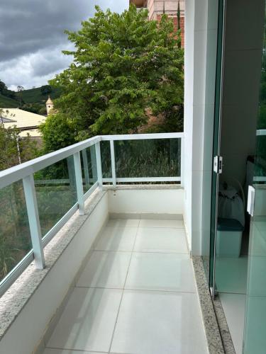 Balcon ou terrasse dans l'établissement Apto inteiro, novo,2 quartos, silencioso