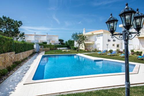 Apartment 1A Gale Garden by Algarve Villa Holidays