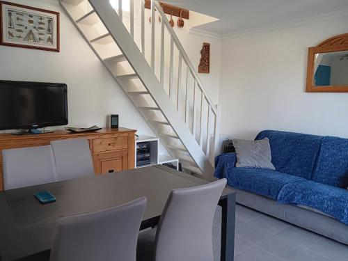 Photo de la galerie de l'établissement Maisonnette 4 pers avec piscine privée - FR-1-476-240, à La Faute-sur-Mer