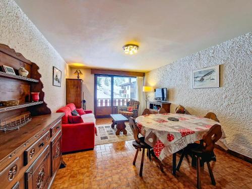 La Clusaz - Appartement cosy 6 pers, balcon et parking - FR-1-818-104