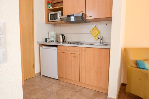 Dapur atau dapur kecil di Hotel Brinkum - Garni