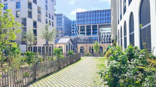 le quai douillet