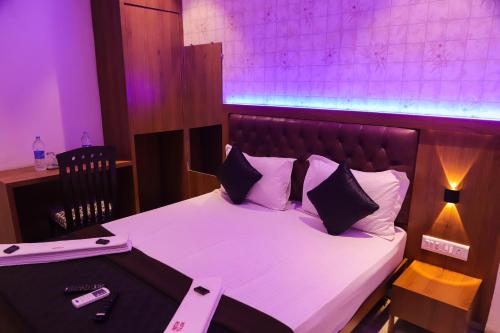 Postel nebo postele na pokoji v ubytování Hotel Ruby