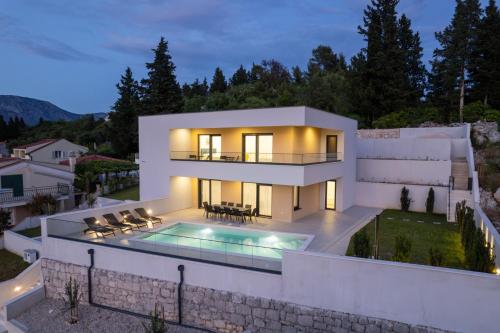 Villa Navis in Rogotin - Haus für 8 Personen