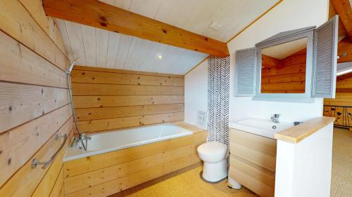 Ένα μπάνιο στο O Coeur du Bois