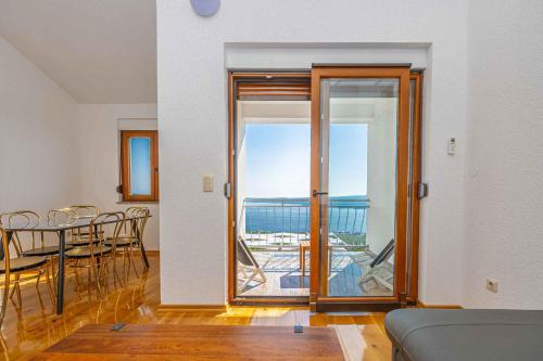 Apartment in Crikvenica 45894