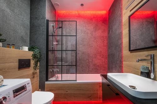 Koupelna v ubytování Apartamenty Deluxe