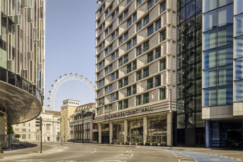 Foto Park Plaza County Hall London 1