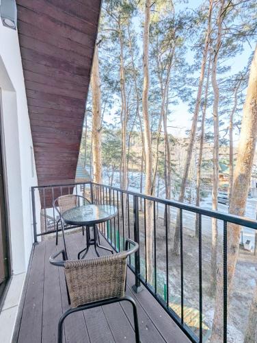 Balkón nebo terasa v ubytování PARC PINI RESORT