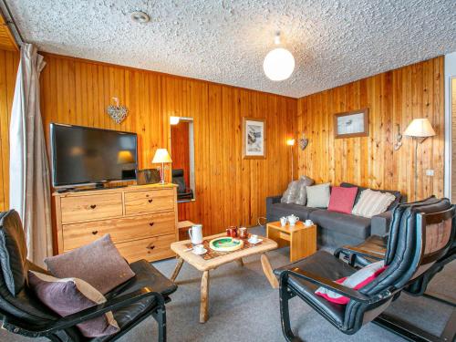 Spacieux appartement 8 pers avec WiFi, balcon et cuisine rénovée