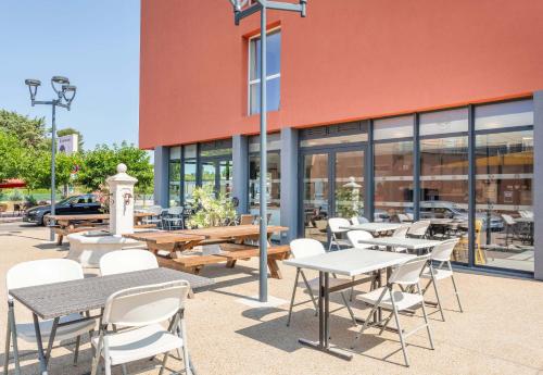 Εστιατόριο ή άλλο μέρος για φαγητό στο B&B HOTEL Aix en Provence Venelles