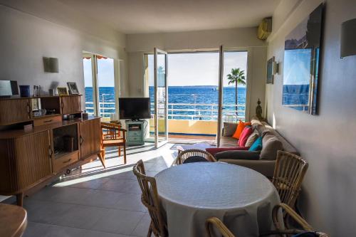 2P Front de mer Juan Les Pins Palais Juan