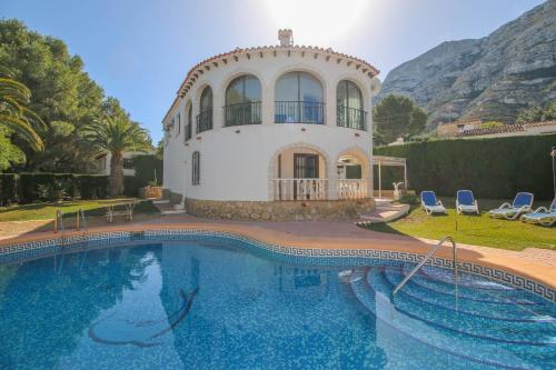 Don Quijote AM 6 P by CARLOSFERIEN