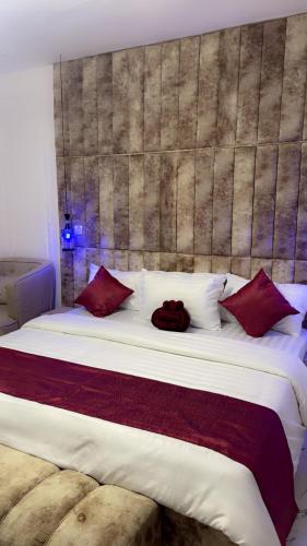 Postel nebo postele na pokoji v ubytování Stylish getaway Lagos
