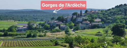 Φυσικό τοπίο κοντά σε αυτή η παραθεριστική κατοικία