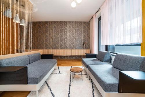 Spacious studio with free parking