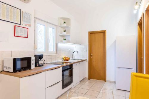 Φωτογραφία από το άλμπουμ του Holiday home in Prgomet 53213 σε Prgomet