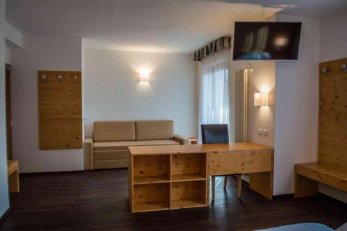 Hotel Villa Fosineにあるテレビまたはエンターテインメントセンター