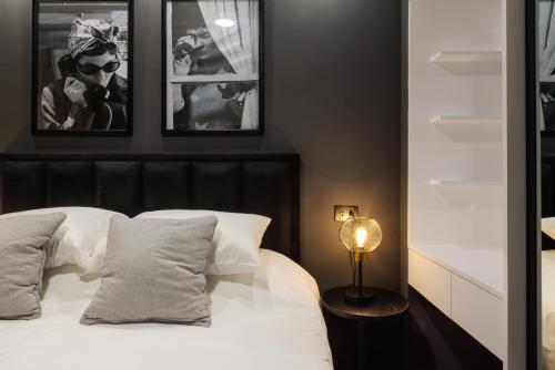 Silver Room Apartment