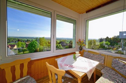 Balkoni atau teres di Ferienhaus Weitblick