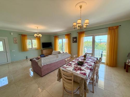 Χώρος καθιστικού στο Thomas Apartments