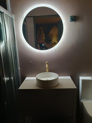 Photo de la galerie de l'établissement Les cités romances Le Cléopâtre, à Carcassonne