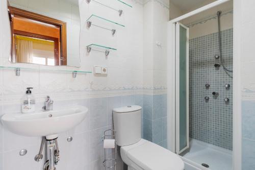 Los Boliches apartment by Costarentals - Ref 122