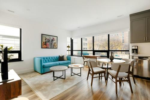Posezení v ubytování Sonder by Marriott Bonvoy The Elm Apartments Downtown