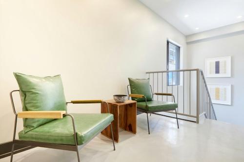Posezení v ubytování Sonder by Marriott Bonvoy The Elm Apartments Downtown