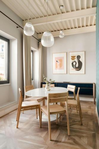Гостиная зона в Piazza Barberini, Sonder Apartment by Marriott Bonvoy