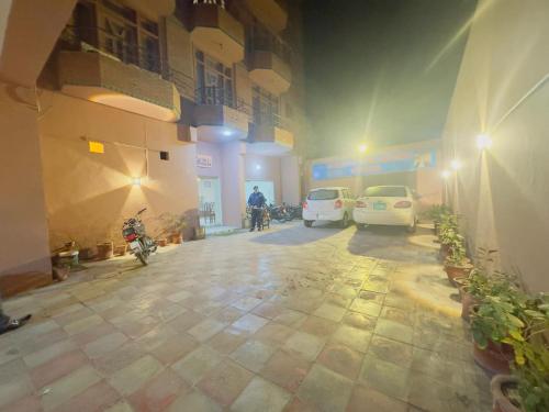 Fotografie z fotogalerie ubytování Hotel Grand Palace Multan v destinaci Dargai