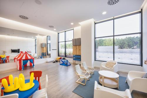 Luxury 3 bed apartment 26 Floor in Malaga photo 54