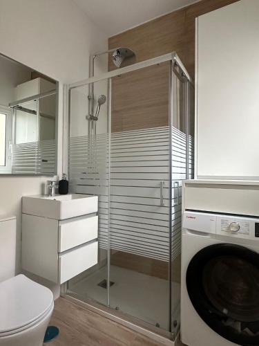VV Casa Fefita "by henrypole home"