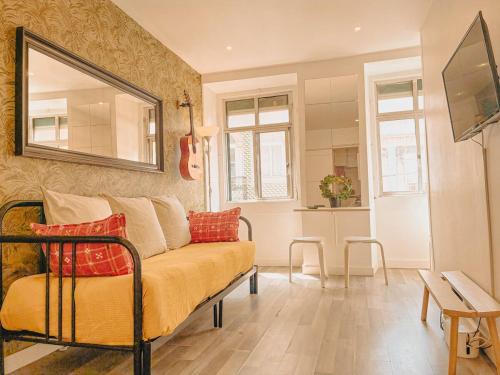 Charming Local Flat near São Bento Palace