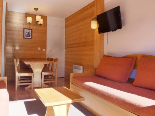 Duplex Châtelet avec Balcon, Proche Pistes et Commerces – Idéal Famille - FR-1-182-107