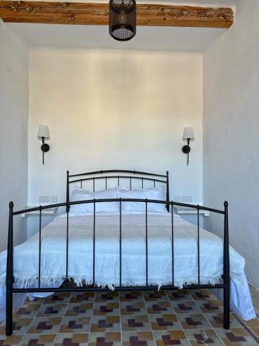Postel nebo postele na pokoji v ubytování 4 Borgo Vilhena - Home in Floriana