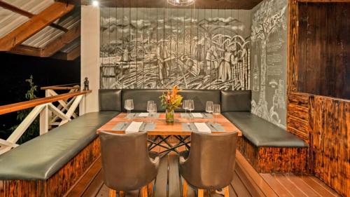 Valle de AguaにあるCentral Hotel Bocas del Toroのギャラリーの写真