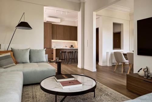 Acropolis Eclectic Residence I