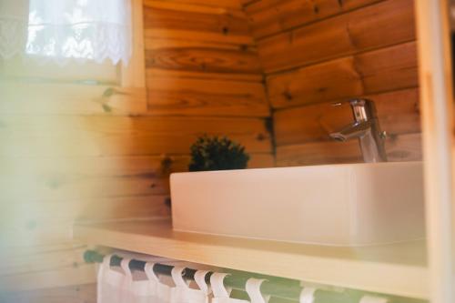 Φωτογραφία από το άλμπουμ του Tonneau en bois insolite au coeur du Charolais σε Baron