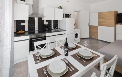 Amazing Apartment In Porec