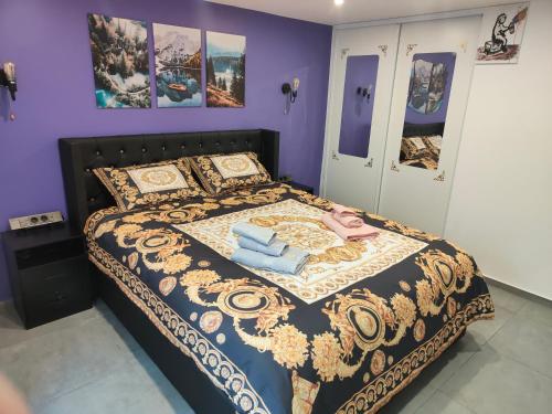 Ένα ή περισσότερα κρεβάτια σε δωμάτιο στο Urban Nest Paris 10