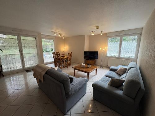 Heart of Saint-Louis - Airport, station, borders