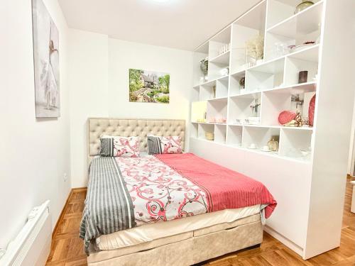 Varja 2 Apartment photo 2