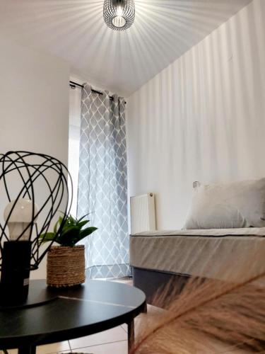 White Ruby Sea Side Studio