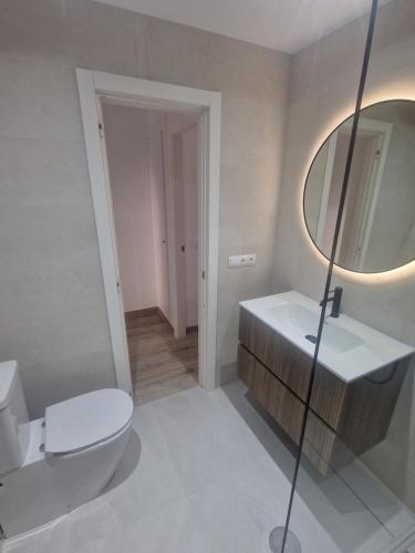 Large 1 Bedroom Apartment Close To Puerto Banus